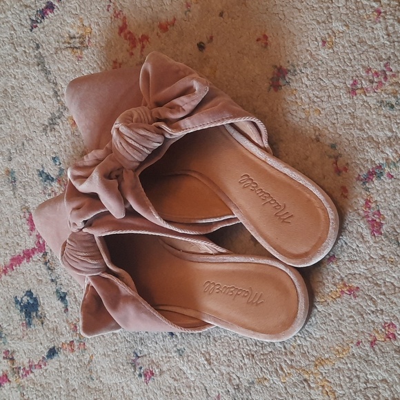 Madewell Remi Velvet Bow mule flat in blush pink - Picture 2 of 4